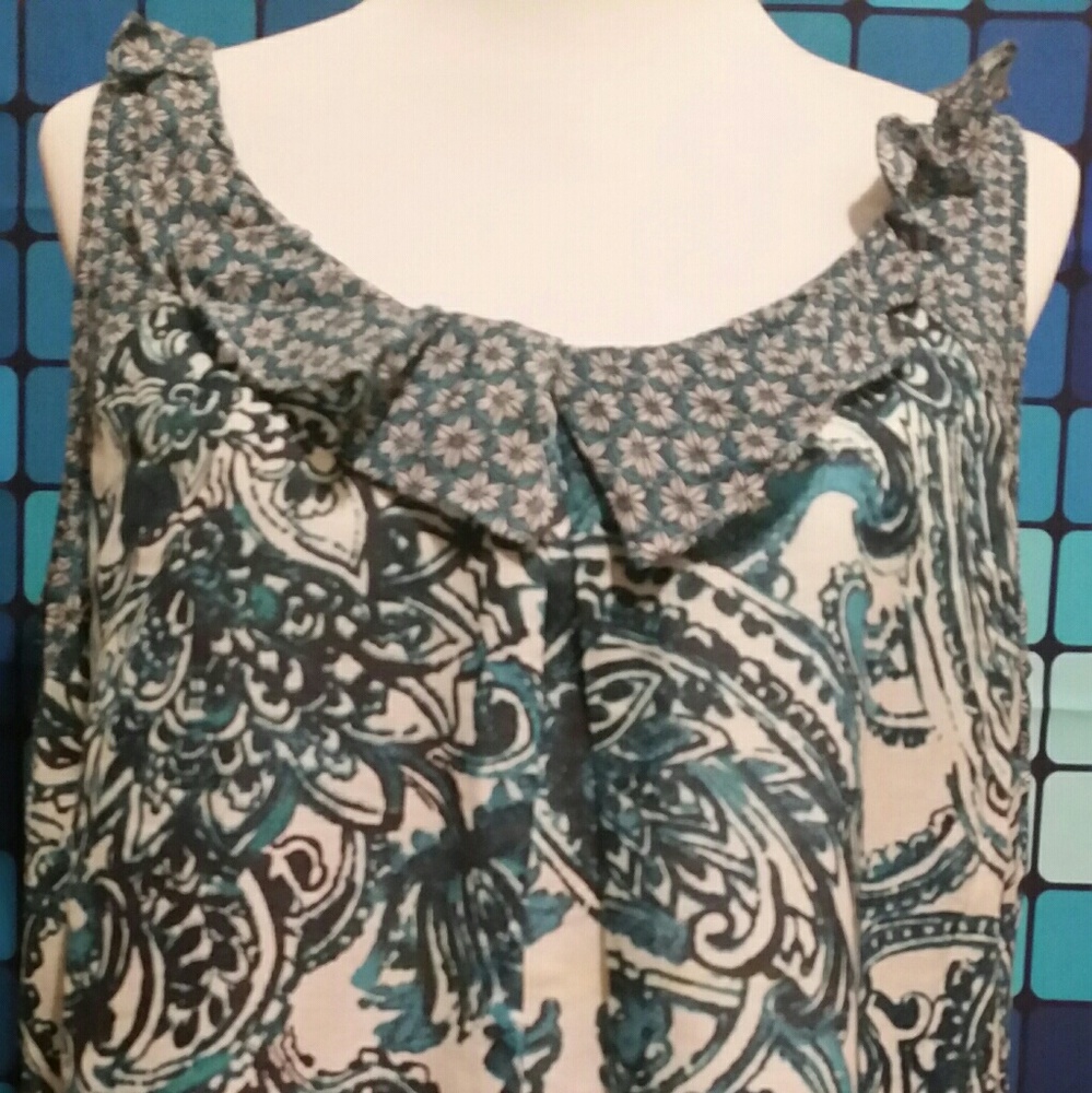Tommy Hilfiger tank shirt